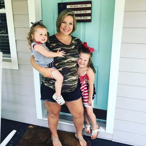 Meet your Posher, Whitney